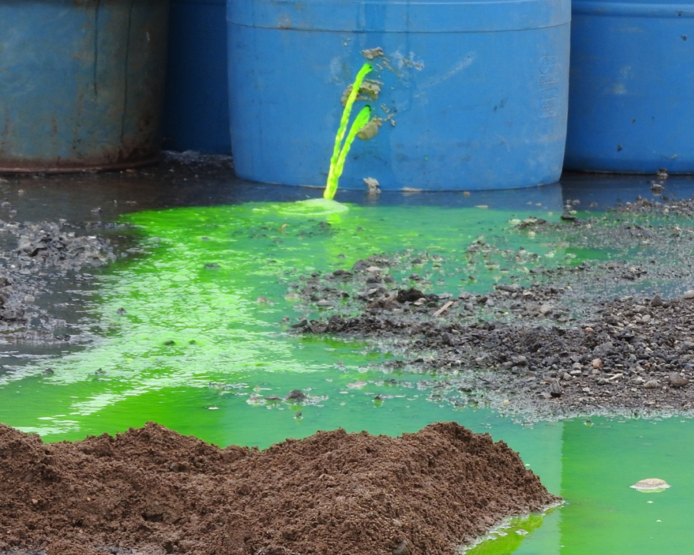 <h2 class="display-5">Emergency Spill Response &amp; Specialist Cleaning</h2>
